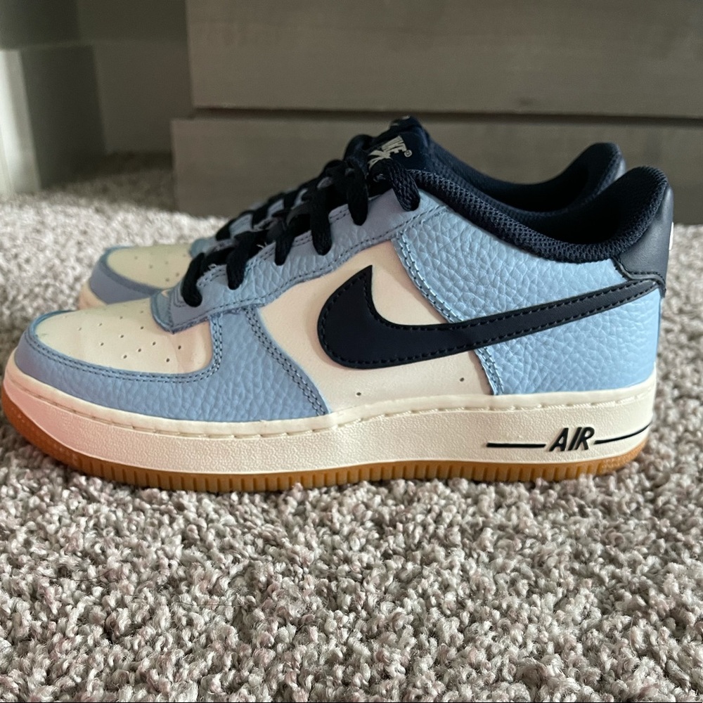 Size 5Y Nike Air Force 1